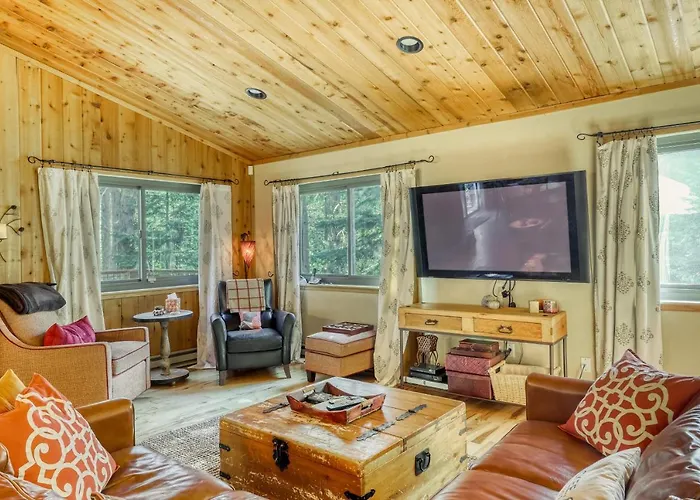 Tastefully-Updated, Classic Tahoe Family Home
